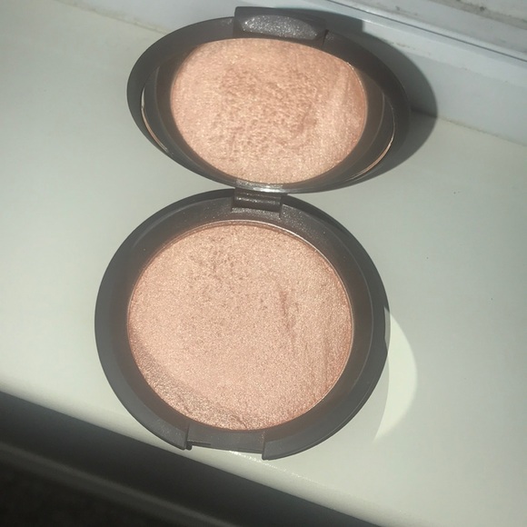 Becca shimmering skin perfector “rose gold” - Picture 3 of 4
